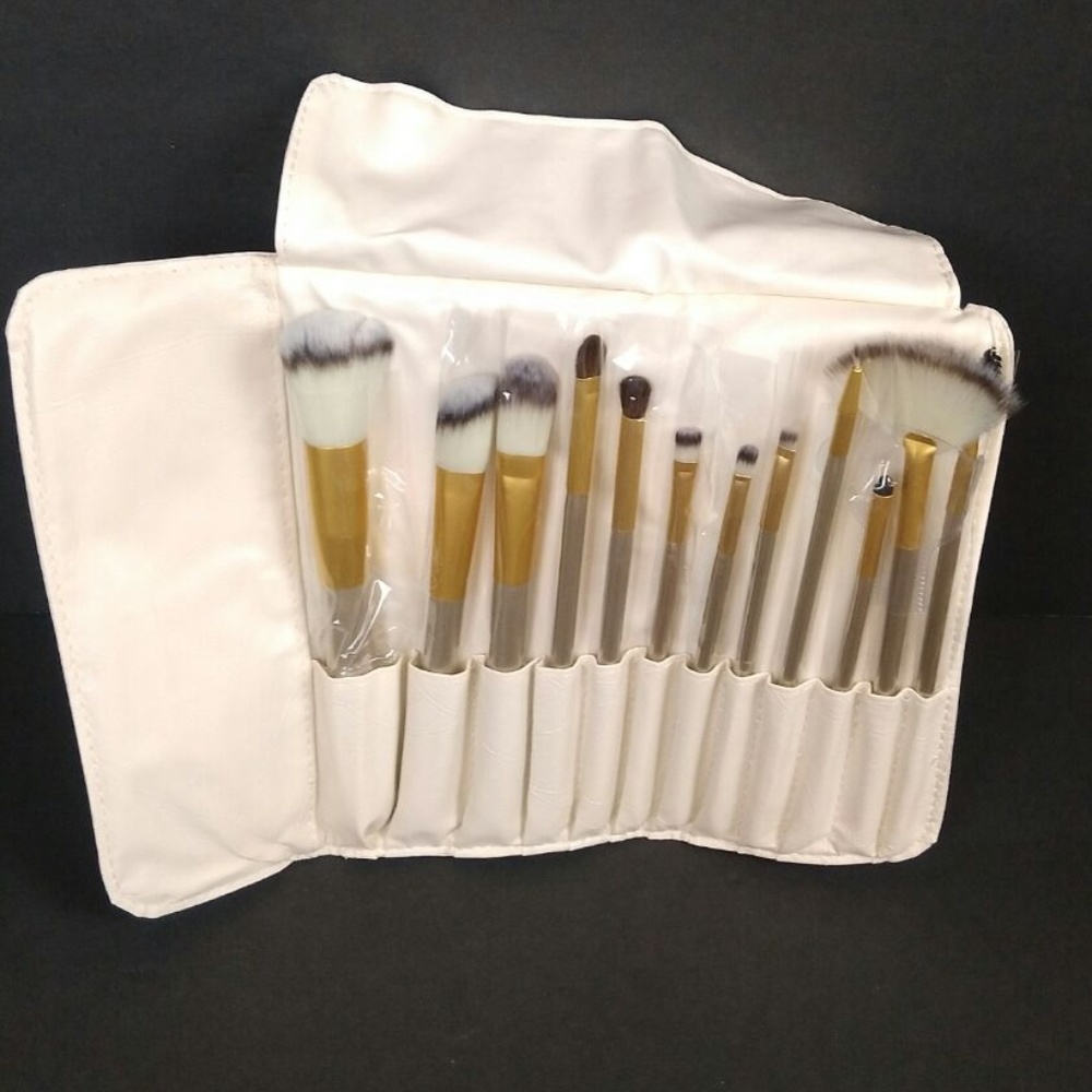 Sure Cure 13 Piece Makeup Brush Set W/Travel Case